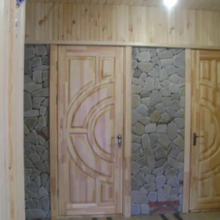 بيت ضيافة Брусниця